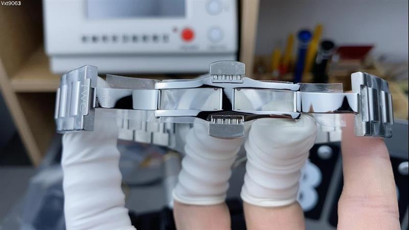 202457162143252 1600